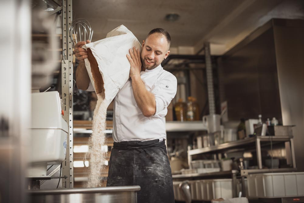 Bäcker bei der Arbeit